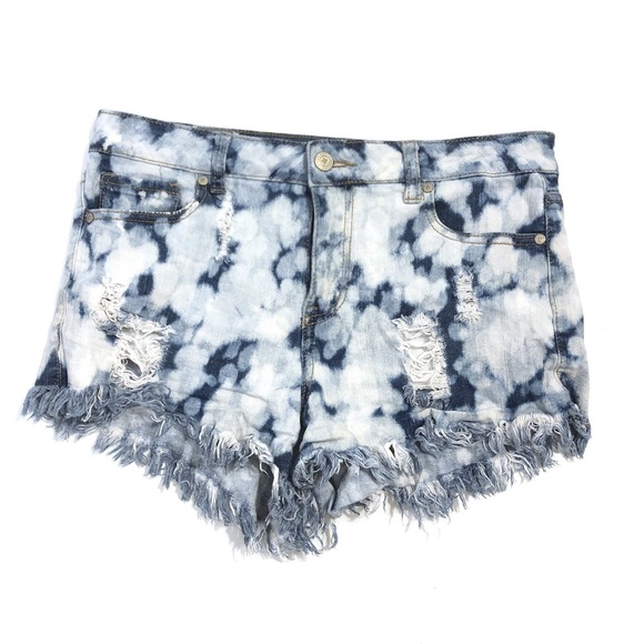 Altar'd State Pants - Altar’d State High Rise distressed cut off shorts.